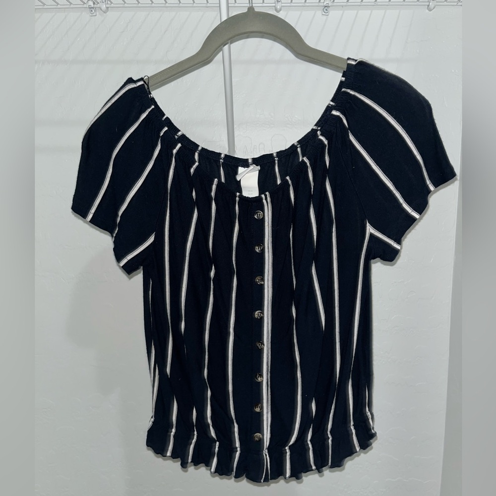 H&M White and Navy Blue Striped Scrunch Off The Shoulder Crop Top